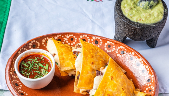Quesadilla de Birria de Res