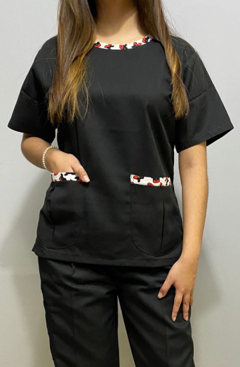 Uniforme Negro con Diseño